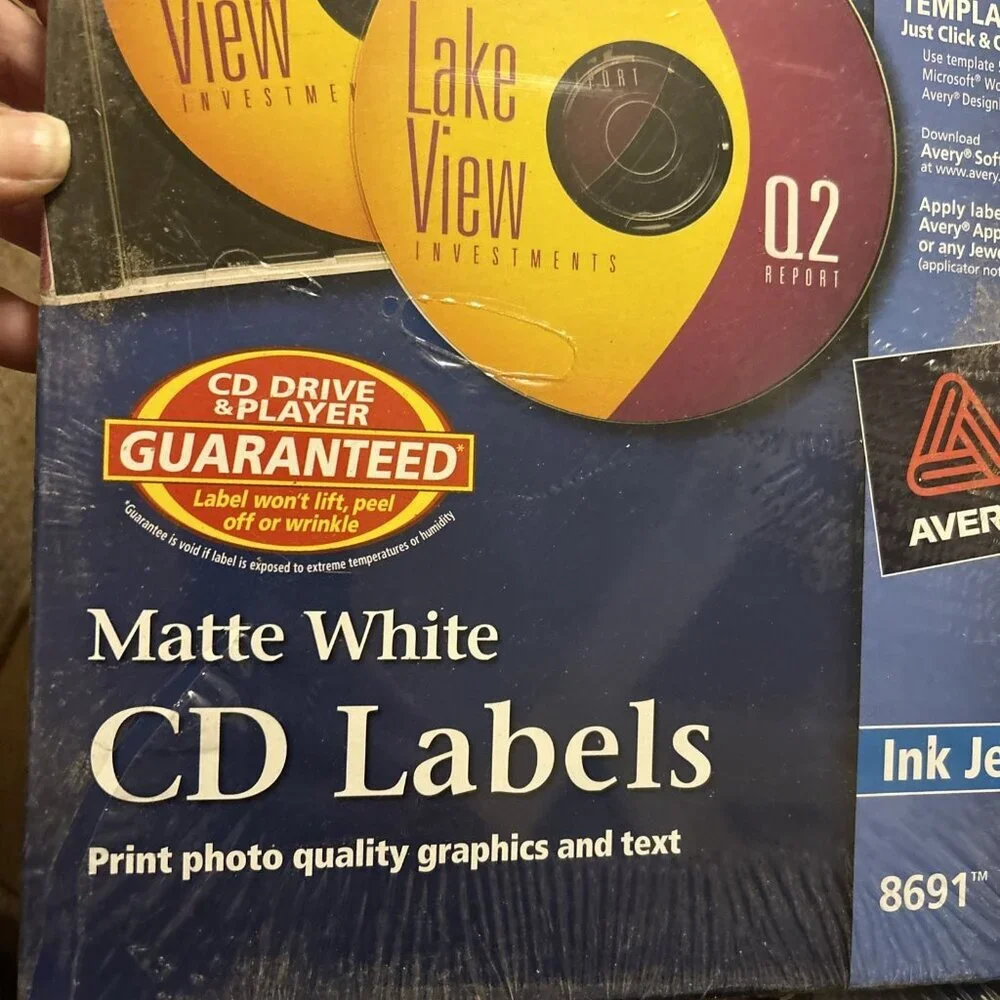 Avery Matte White CD Labels Ink Jet 8691 100 disc count/200 spine count New Seal